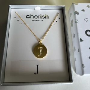 Gold J pendant necklace